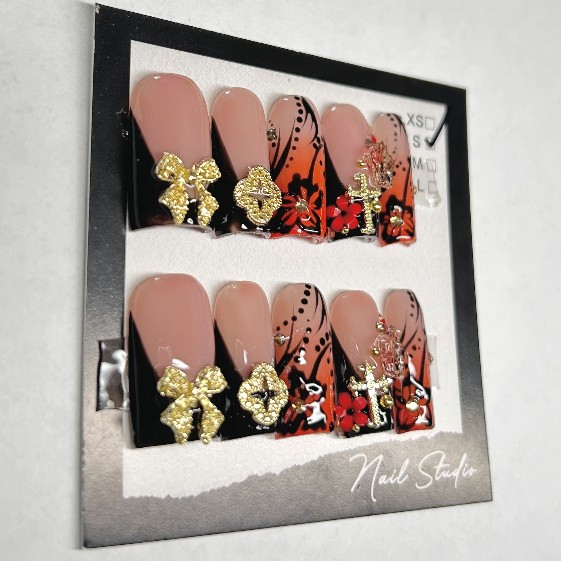 Gold Bow Floral Mix view 1