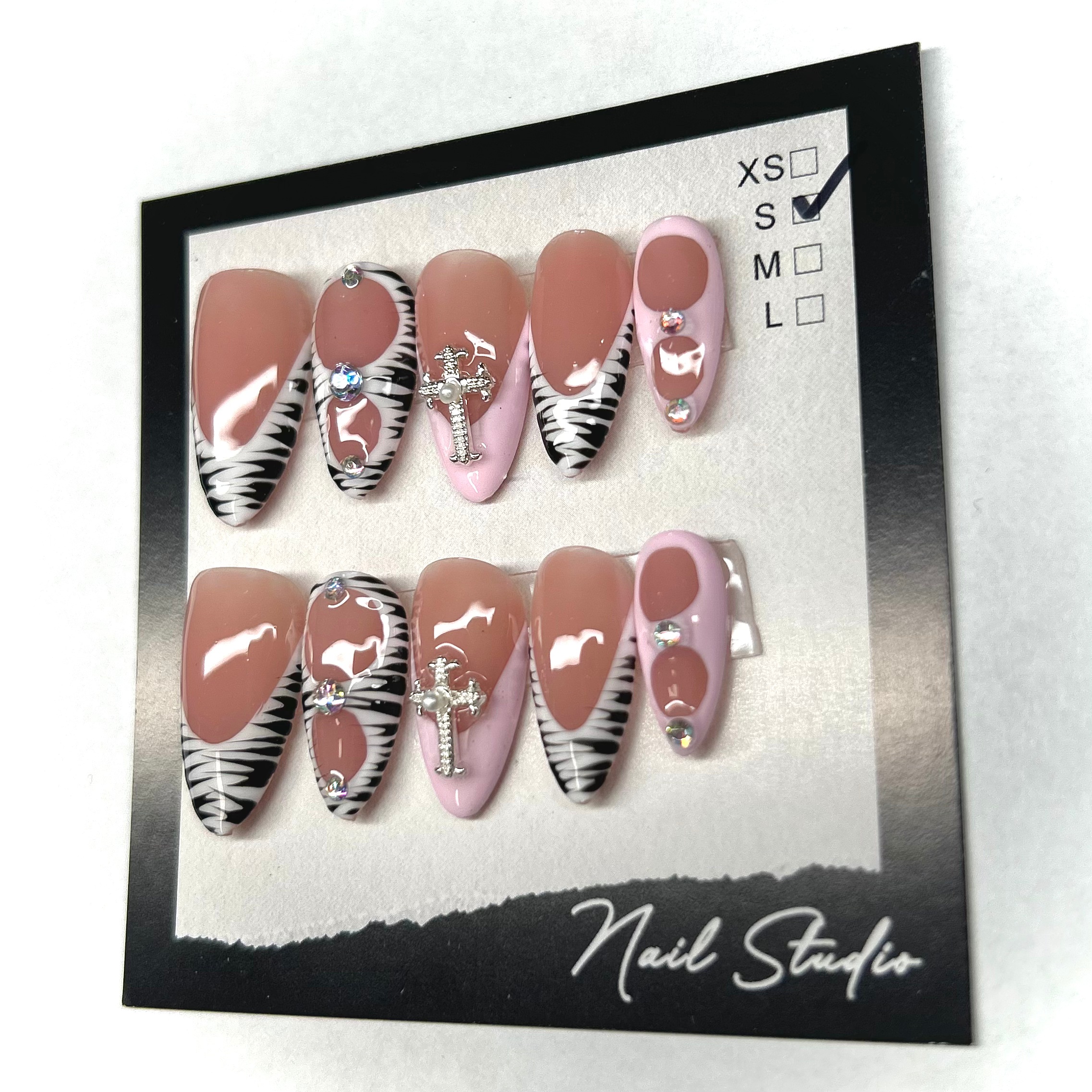 Zebra Cross Collection view 2